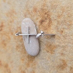 Theda praying hand cross